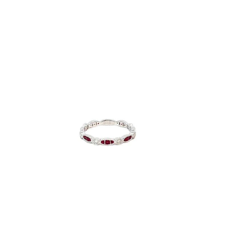 18 Karat White Gold Diamond Ruby Ring