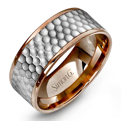 Men's Wedding Band In 14k Or 18k Gold