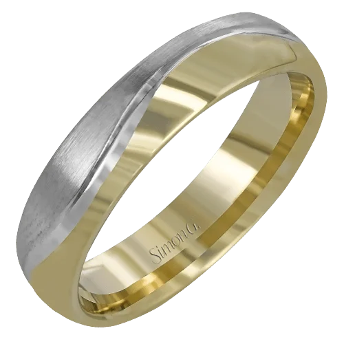 Men's Wedding Band In 14k Or 18k Gold