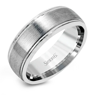 Men's Wedding Band In 14k Or 18k Gold