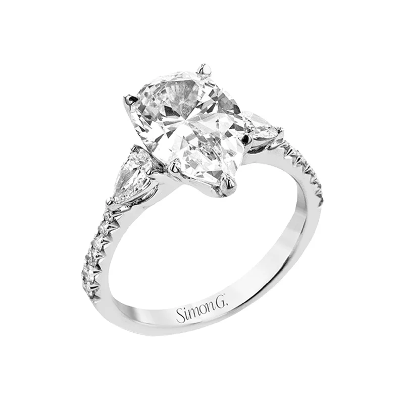 0.53 ctw Diamond Solitaire Engagement Ring