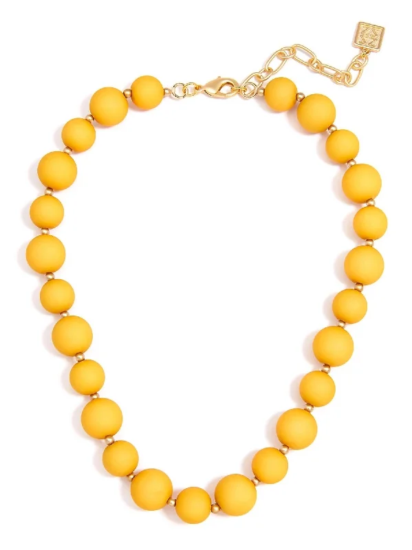 Chunky Matte Beaded Necklace In Honey