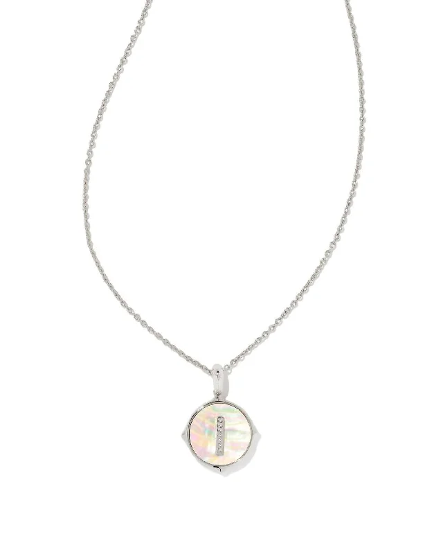 Disc Pendant Necklace In Silver