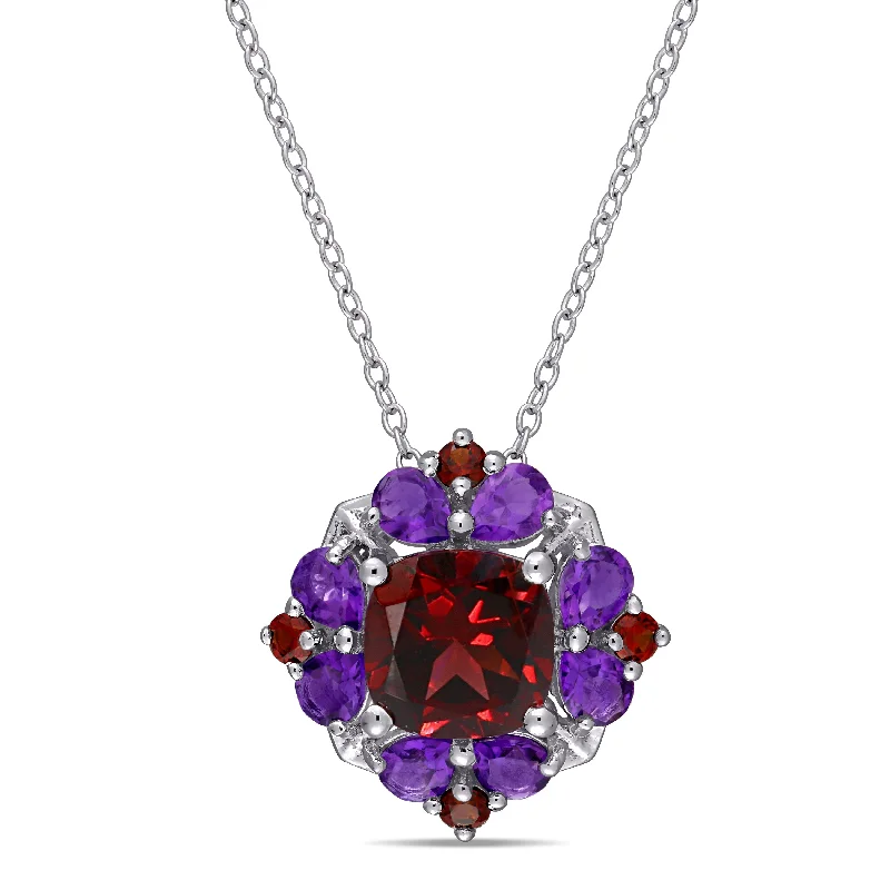 Mimi & Max 4 2/5ct TGW Garnet and African Amethyst Quatrefoil Floral Necklace in Sterling Silver