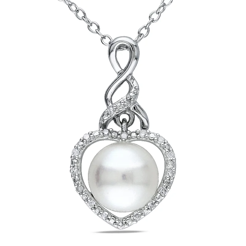 Mimi & Max 8-8.5mm White Cultured Freshwater Pearl and Diamond Heart Necklace