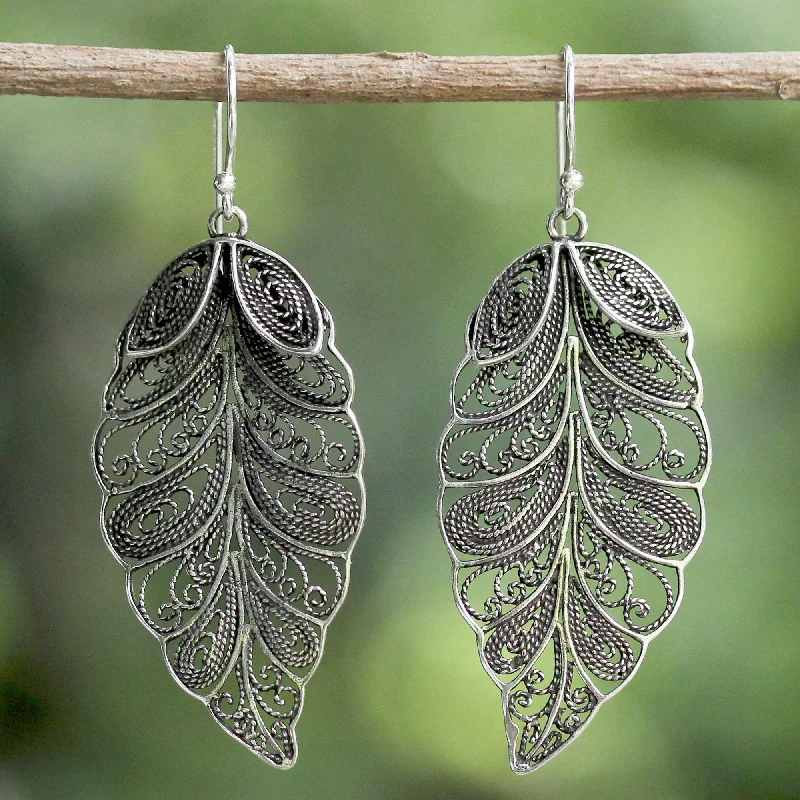 Luxury Handcrafted Jewelry For Elegant Looks Feathered Leaves Sterling Silver Dangle Earrings Luxury Handcrafted Jewelry For Elegant Looks Feathered Leaves Sterling Silver Dangle Earrings