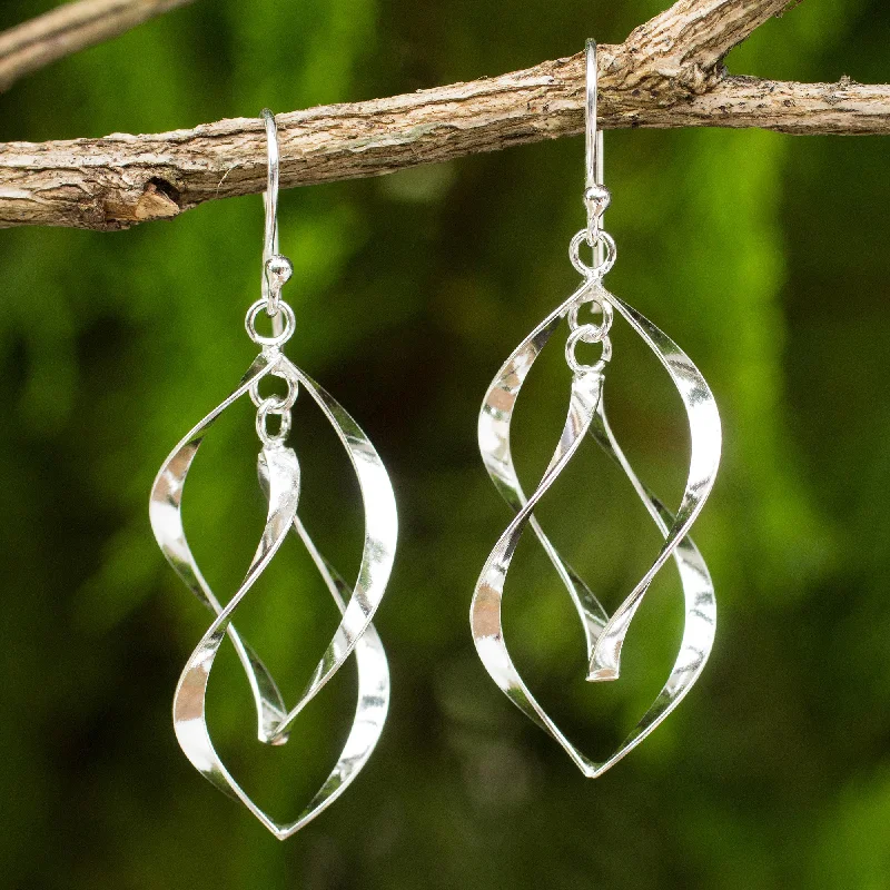 Best-Selling Jewelry Now Available At Special Deals Linking Leaves Silver Dangle Earrings